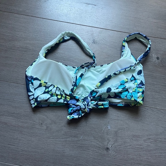 💙BOGO💙 Aerie Scoop Bikini Top Medium - Picture 2 of 3